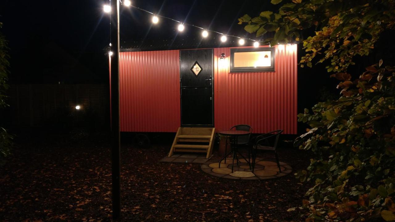 רינגווד Forest Heath Shepherd'S Huts מראה חיצוני תמונה